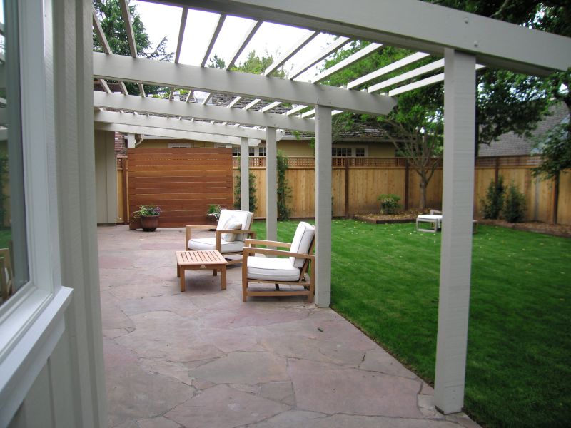Arbor Installation in Conroe, TX