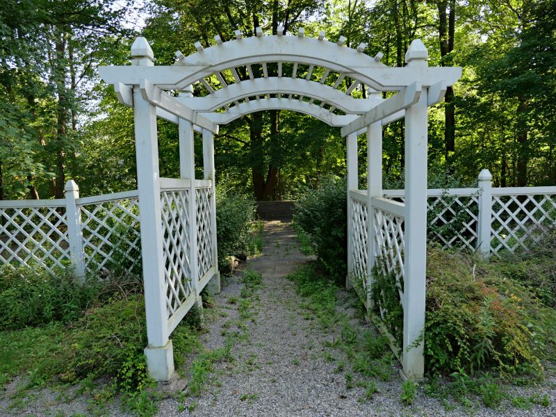 Lattice Arbor Installation in Conroe, TX